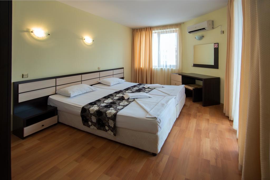 Готель South Beach - New Management And Free Beach Access 4*